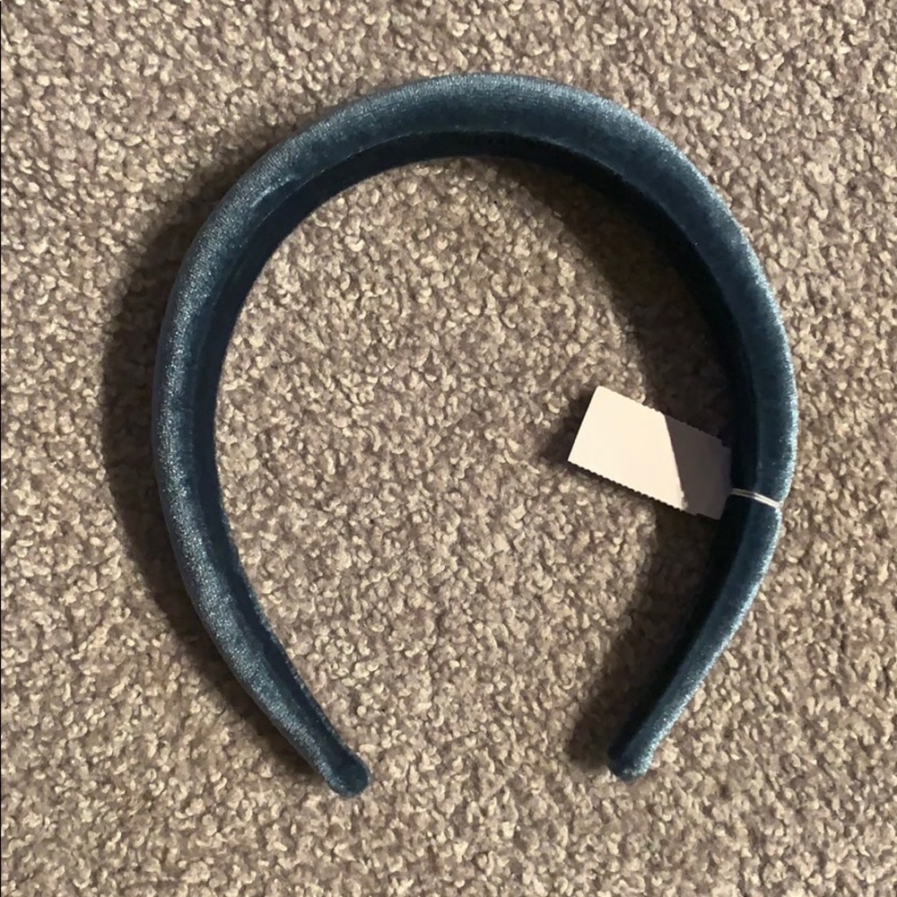 Velvet headband in blue